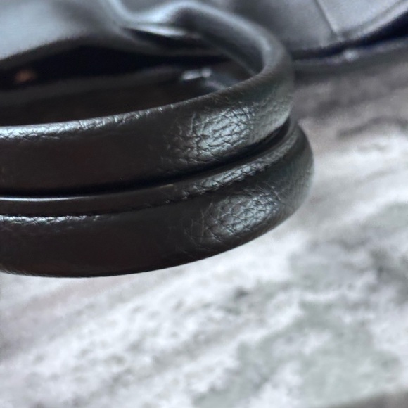 DKNY Grayson Tote – Black Pebbled Leather Shoulder Bag - Picture 14 of 14